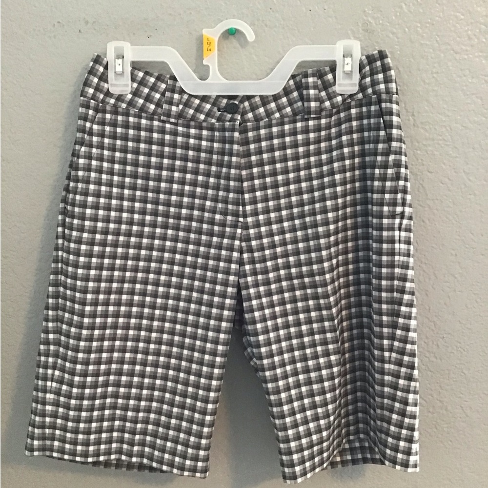 - Nike Golf Shorts NWT